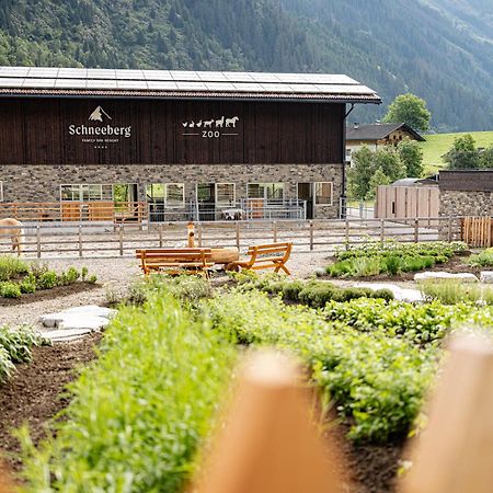 Hotel Schneeberg Family Spa Resort Ridnaun Exteriör bild