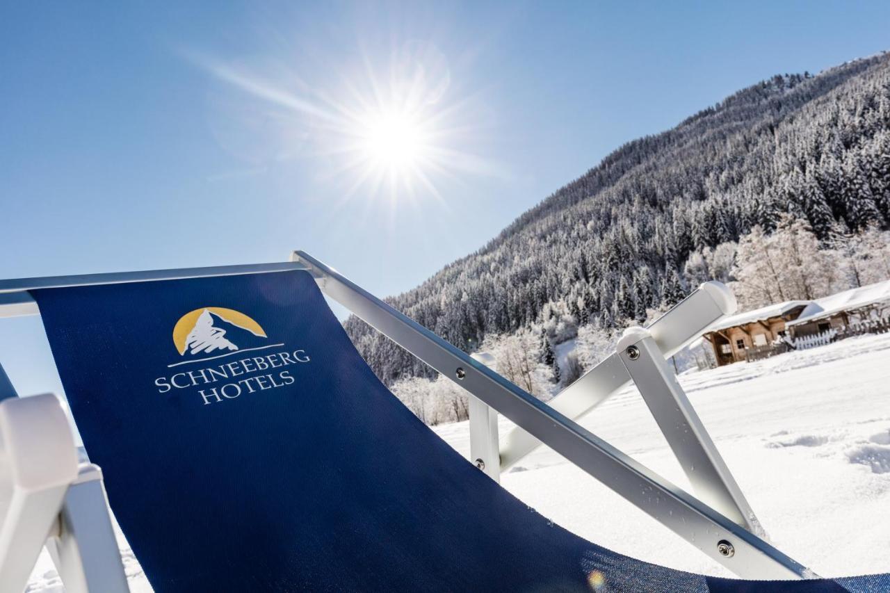 Hotel Schneeberg Family Spa Resort Ridnaun Exteriör bild